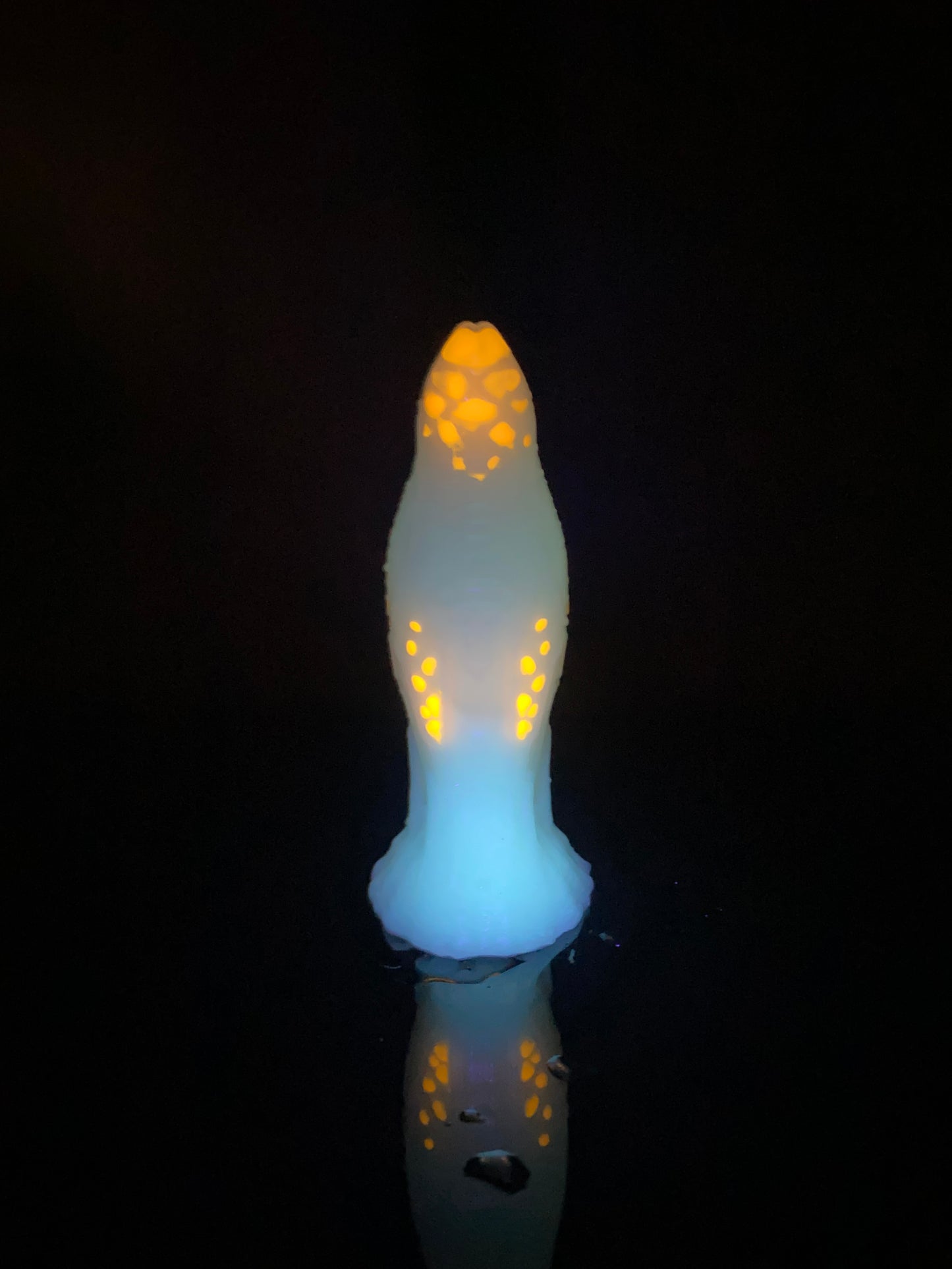 TERLUS - M - Soft (00-31) NC - Limacia clavigera GITD - Handpaint